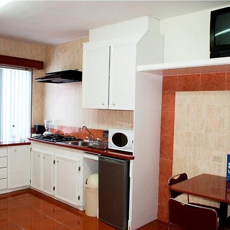 Hotel Marcella Clase Ejecutiva Морелия Екстериор снимка