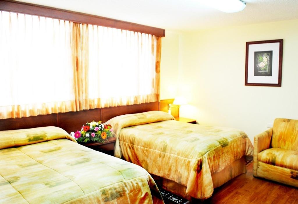 Hotel Marcella Clase Ejecutiva Морелия Стая снимка
